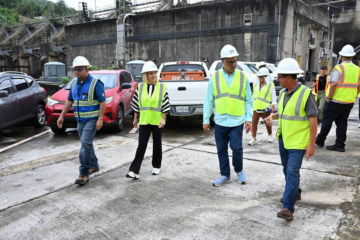 🚧 #TrabajosEnCarraízo | Recibimos la visita de la senadora…